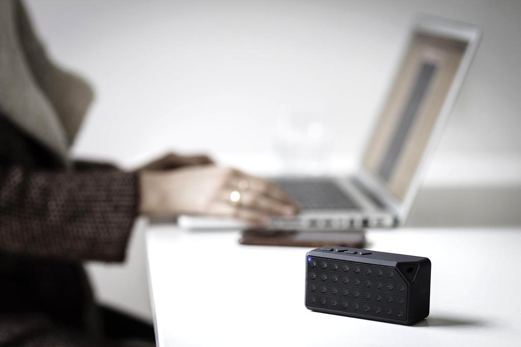 Bluetooth symbol blue background