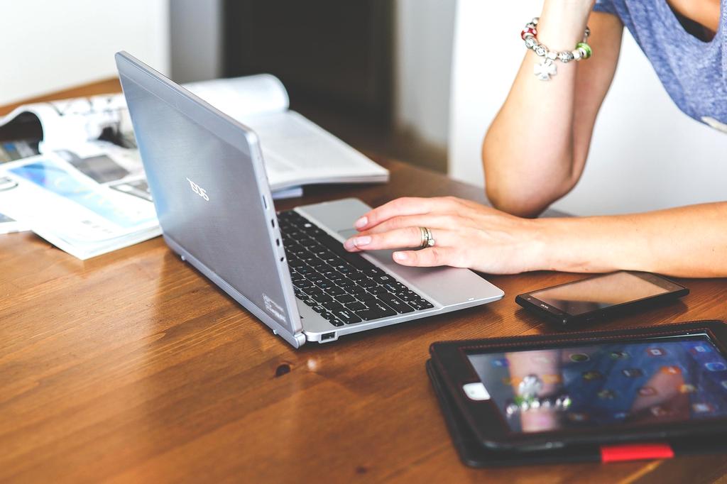 Neural network connections forming a digital brain