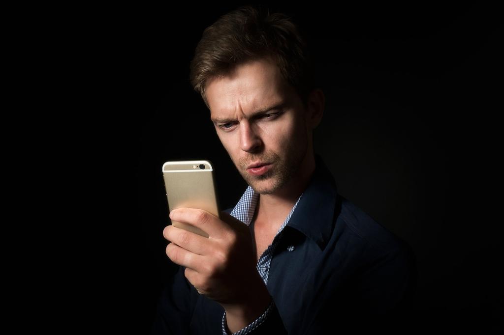 Wi-Fi 7 technology icon